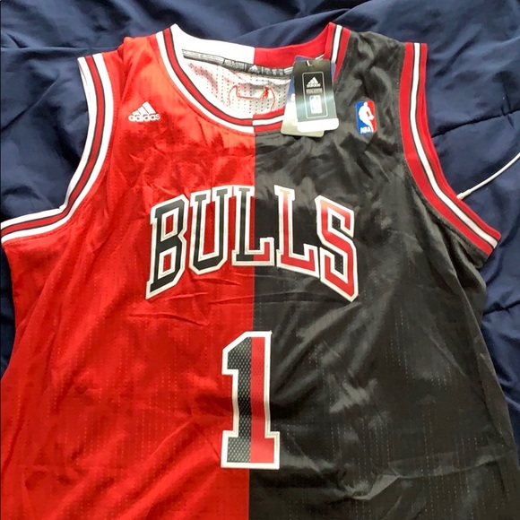 bulls split jersey